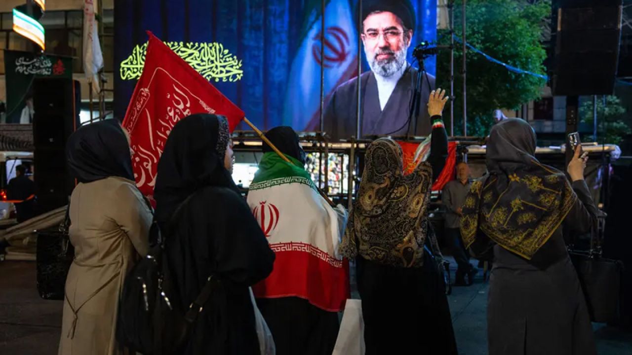 ২৭ হাজার কোটি ডলার ক্ষতিপূরণসহ ইরানের শর্তে আটকে যুক্তরাষ্ট্র-তেহরান আলোচনা