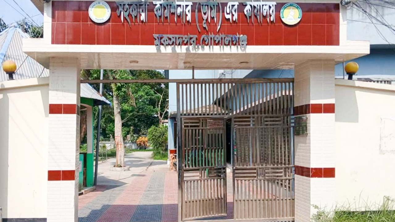 মুকসুদপুরে এসিল্যান্ড না থাকায় সাধারণ মানুষের ভোগান্তি