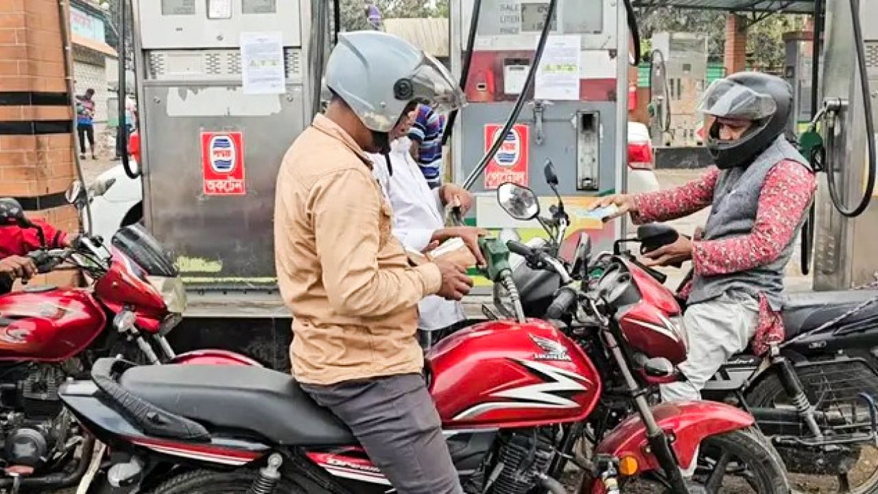 ভাঙ্গায় তীব্র জ্বালানি সংকট, চরম ভোগান্তিতে যানবাহন চালক ও পুলিশ