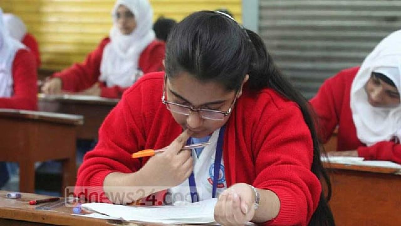 ২০২৭-এর জানুয়ারিতে এসএসসি, চাপে শিক্ষার্থী-অভিভাবক