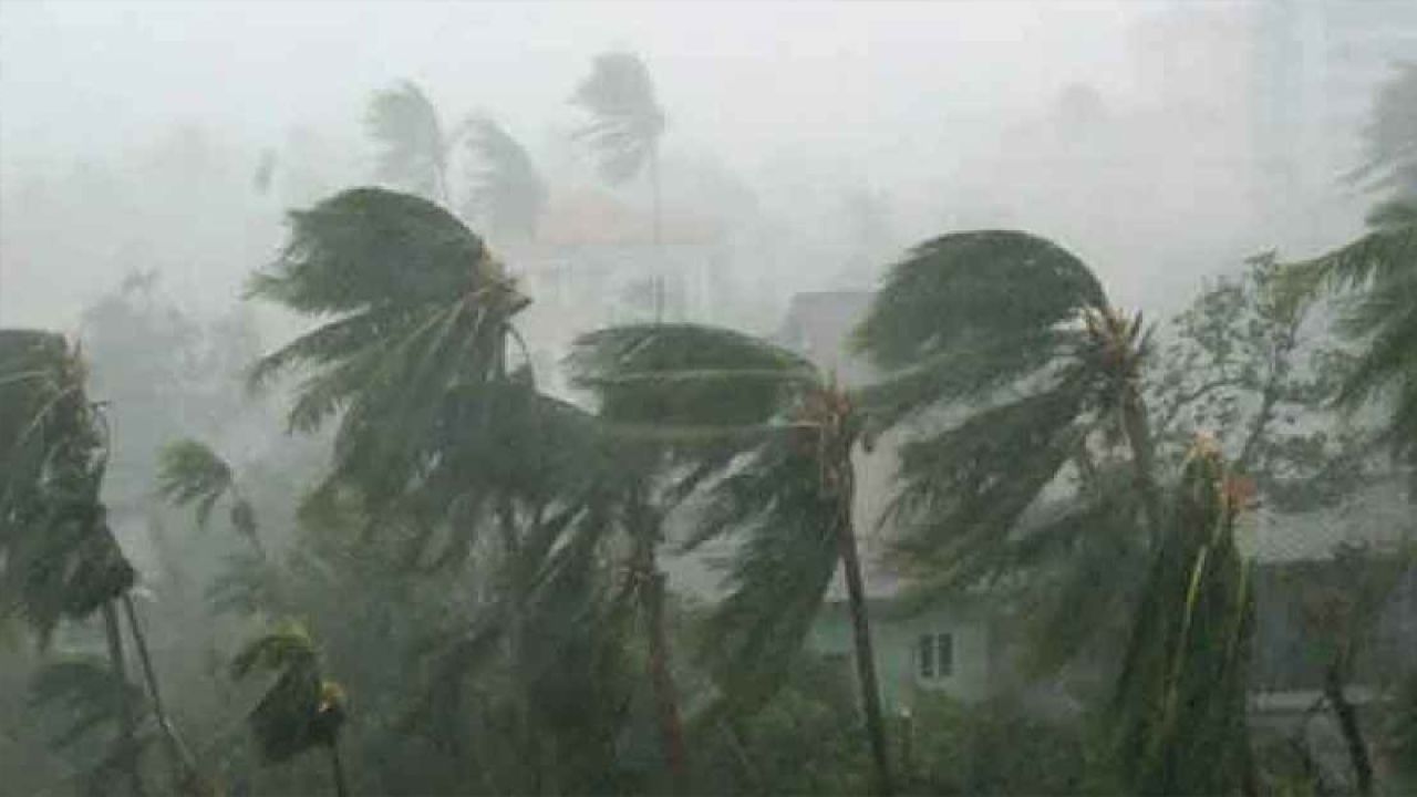 নোয়াখালী, চট্টগ্রাম ও কক্সবাজারে বজ্রসহ ঝোড়ো হাওয়ার সম্ভাবনা