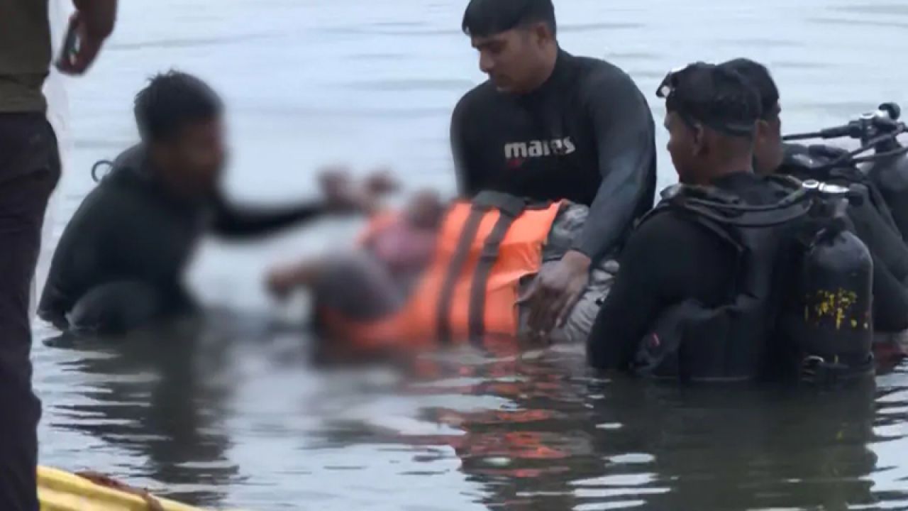 শেষ মুহূর্তেও ৪ বছরের সন্তানকে বুকে জড়িয়ে রেখেছিলেন মা