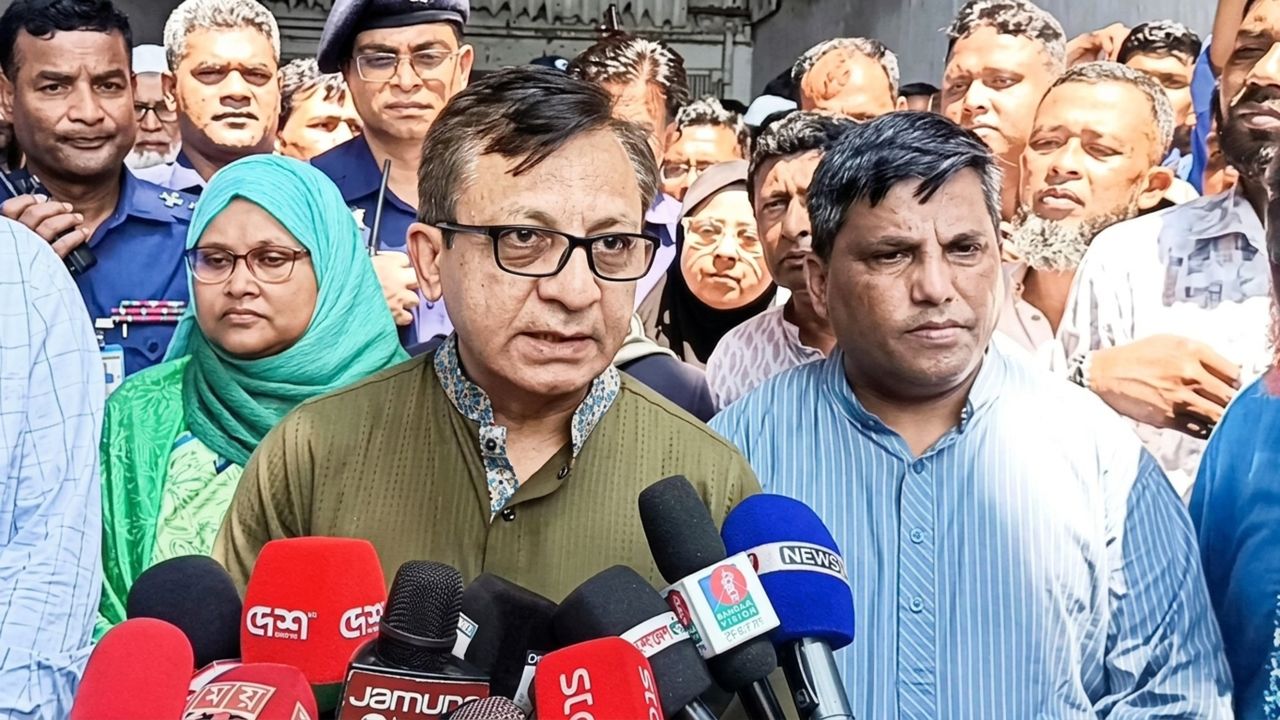 বন্ধ চিনিকল চালুর উদ্যোগ নেবে সরকার: শিল্পমন্ত্রী
