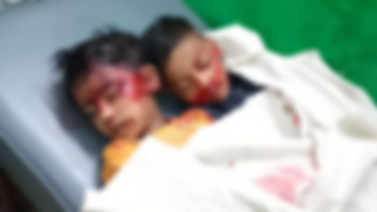 ঈদের আনন্দে ফেরা হলো না, ট্রাকের পেছনে সিএনজির ধাক্কায় প্রাণ গেল দুই শিশুর