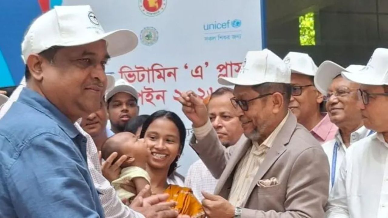ভিটামিন ‘এ’ ক্যাপসুলের মান নিয়ে আশ্বস্ত করলেন স্বাস্থ্যমন্ত্রী