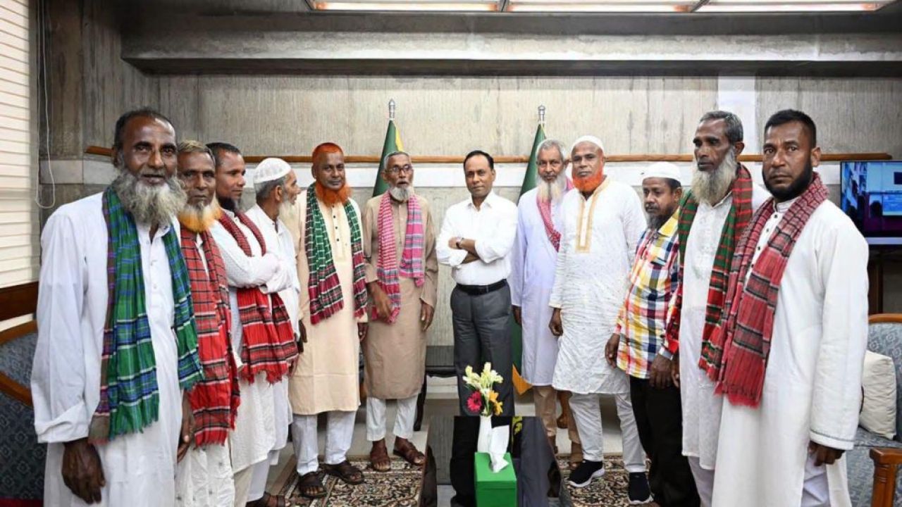 প্রান্তিক কৃষকদের পাশে থাকার আশ্বাস ডেপুটি স্পিকারের