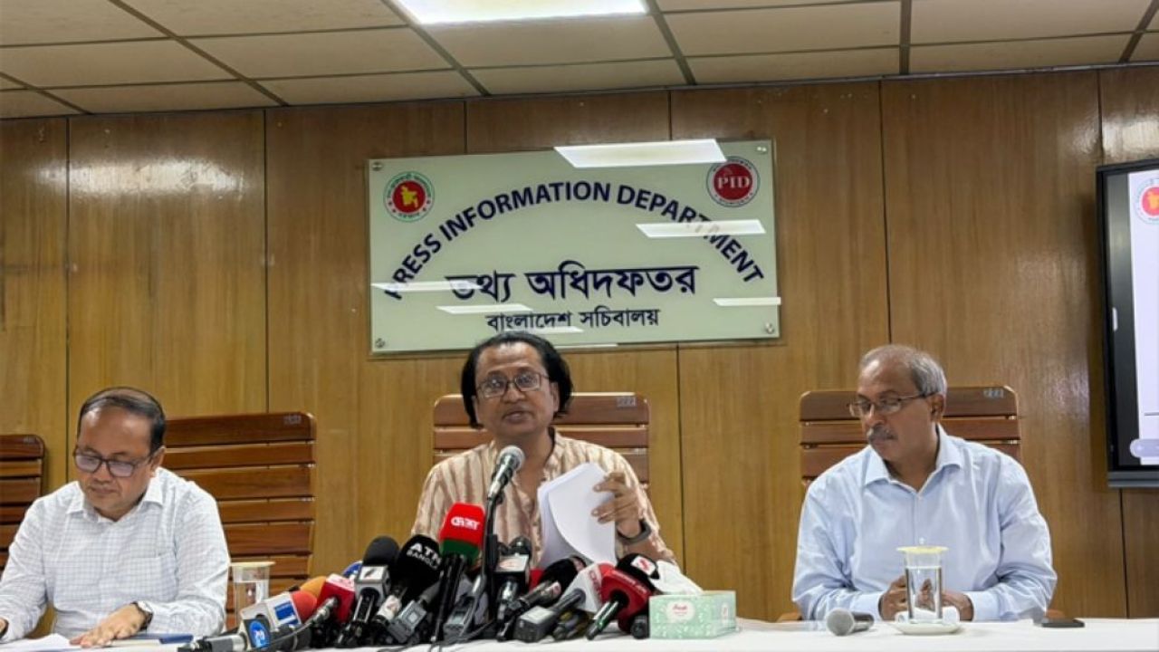 তিস্তা প্রকল্পে অন্য দেশের ‘কনসার্ন’ নয়, সিদ্ধান্ত নেবে বাংলাদেশ: তথ্য উপদেষ্টা
