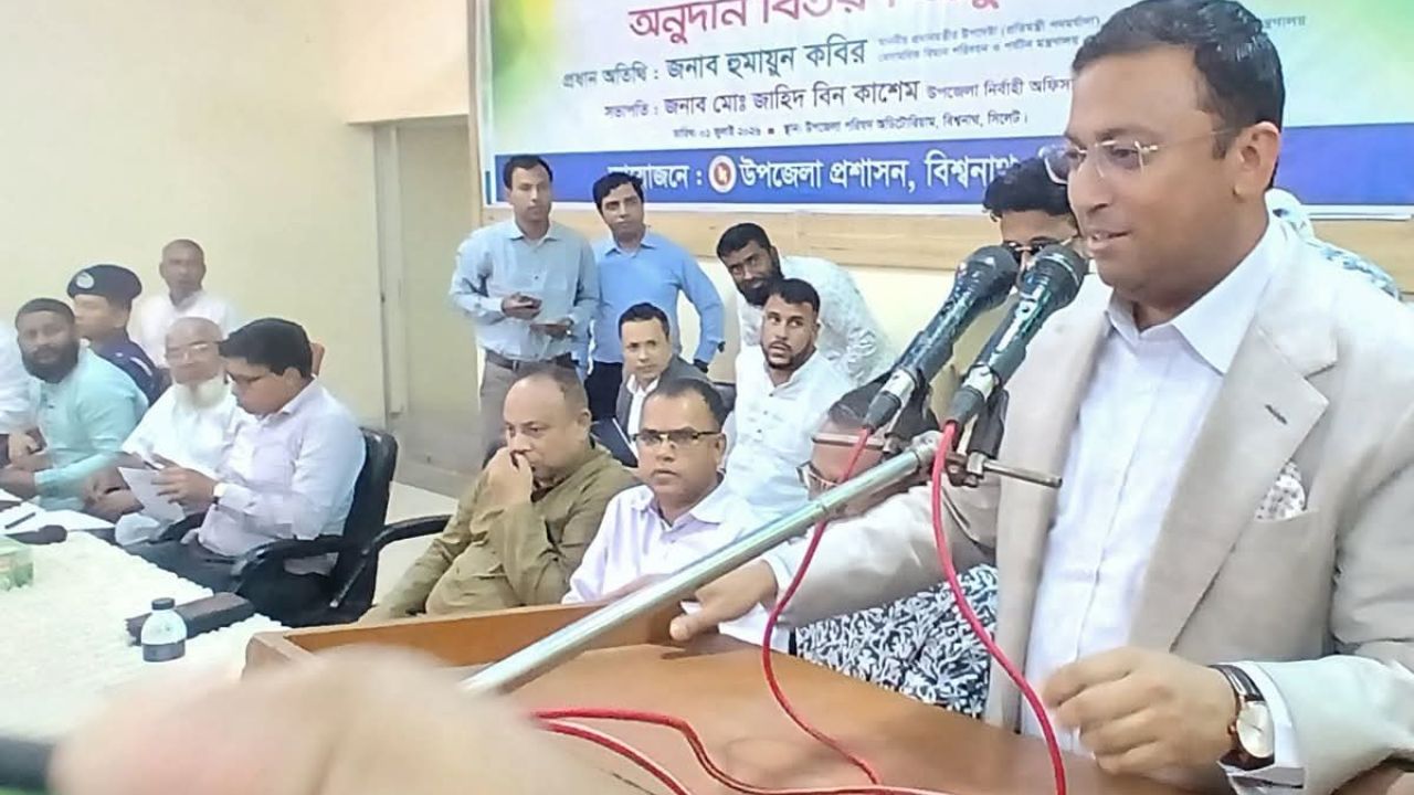 নির্বাচনের পূর্বে জনগণকে দেয়া প্রতিশ্রুতি বাস্তবায়ন শুরু করছে সরকার -হুমায়ুন কবির