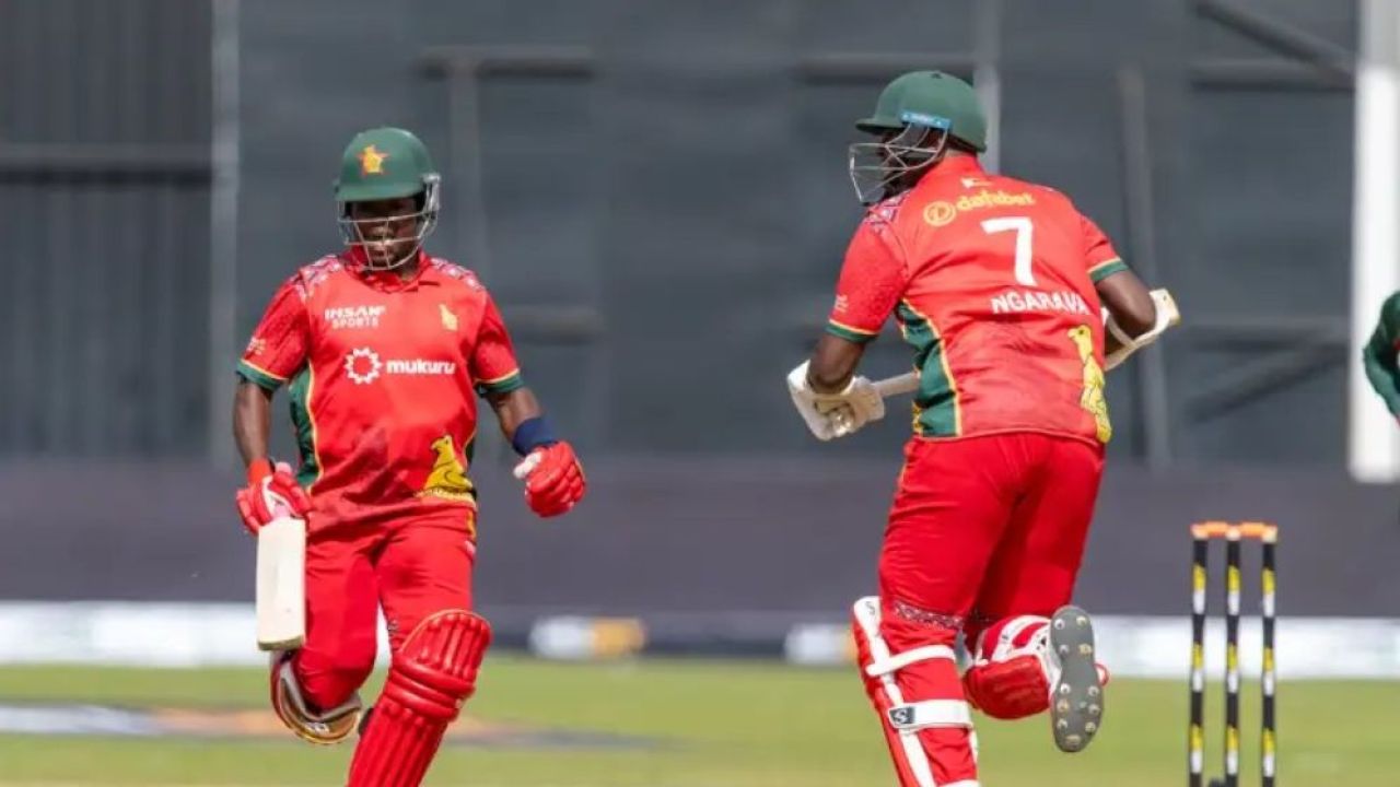২১ রানেই দুই ওপেনারকে হারিয়ে চাপে জিম্বাবুয়ে
