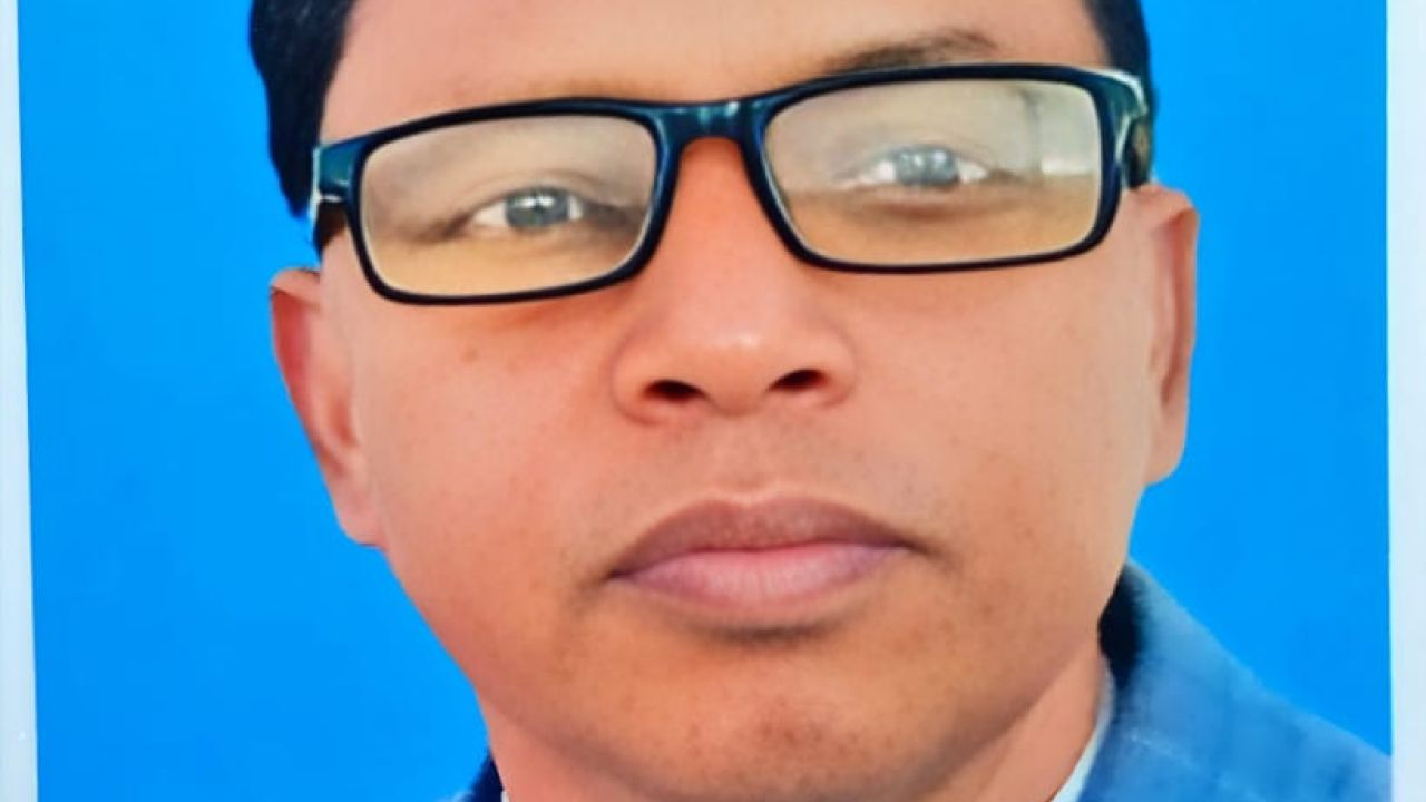কাটিরহাট মহিলা ডিগ্রি কলেজের ভারপ্রাপ্ত অধ্যক্ষ শেখ আহম্মদ
