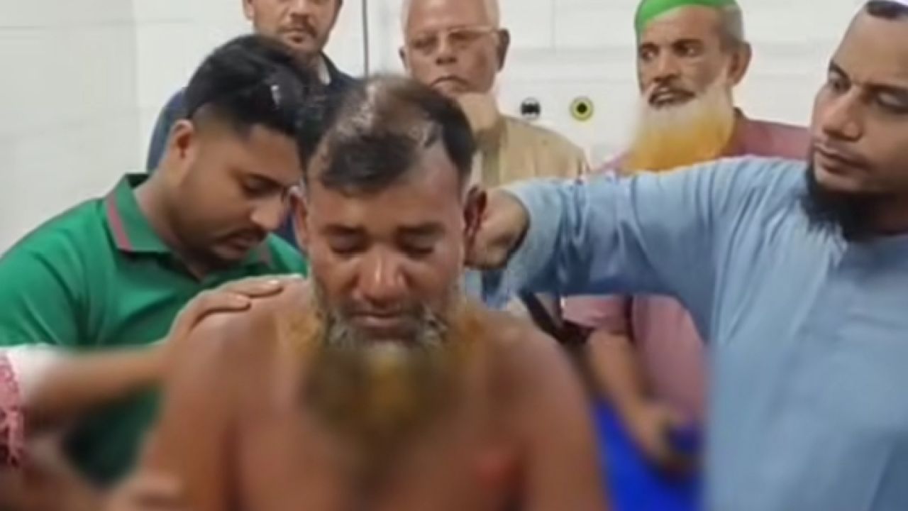 ট্রলার ডুবি ঘটনায় নিখোঁজ আল আমিন জেলেকে উদ্ধার, পরিবারে স্বস্তি  