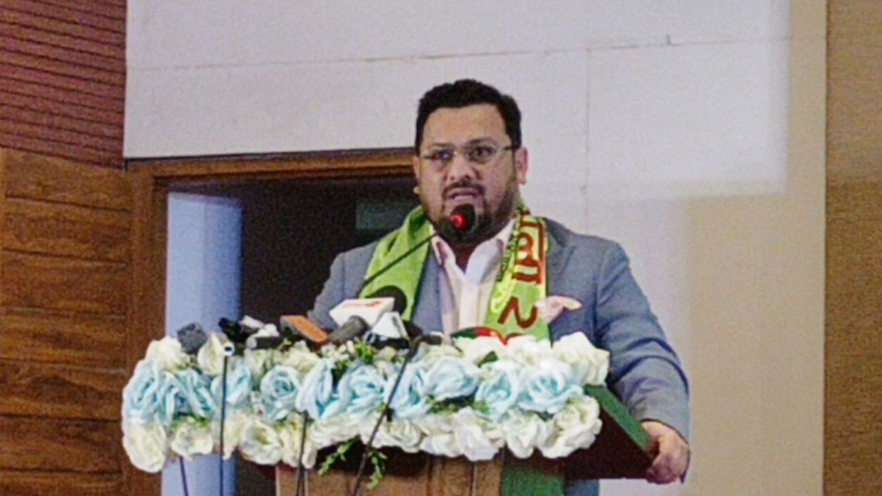 প্রথমবারের মতো রোয়াংছড়ি সফরে আসছেন পার্বত্য প্রতিমন্ত্রী ব্যারিস্টার মীর হেলাল: ত্রাণ বিতরণ ও উন্নয়ন প্রকল্প পরিদর্শনের প্রস্তুতি সম্পন্ন