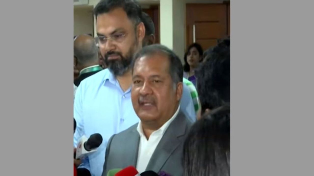 আওয়ামী লীগের নিষেধাজ্ঞা প্রত্যাহারের খবর গুজব: তথ্য ও সম্প্রচারমন্ত্রী