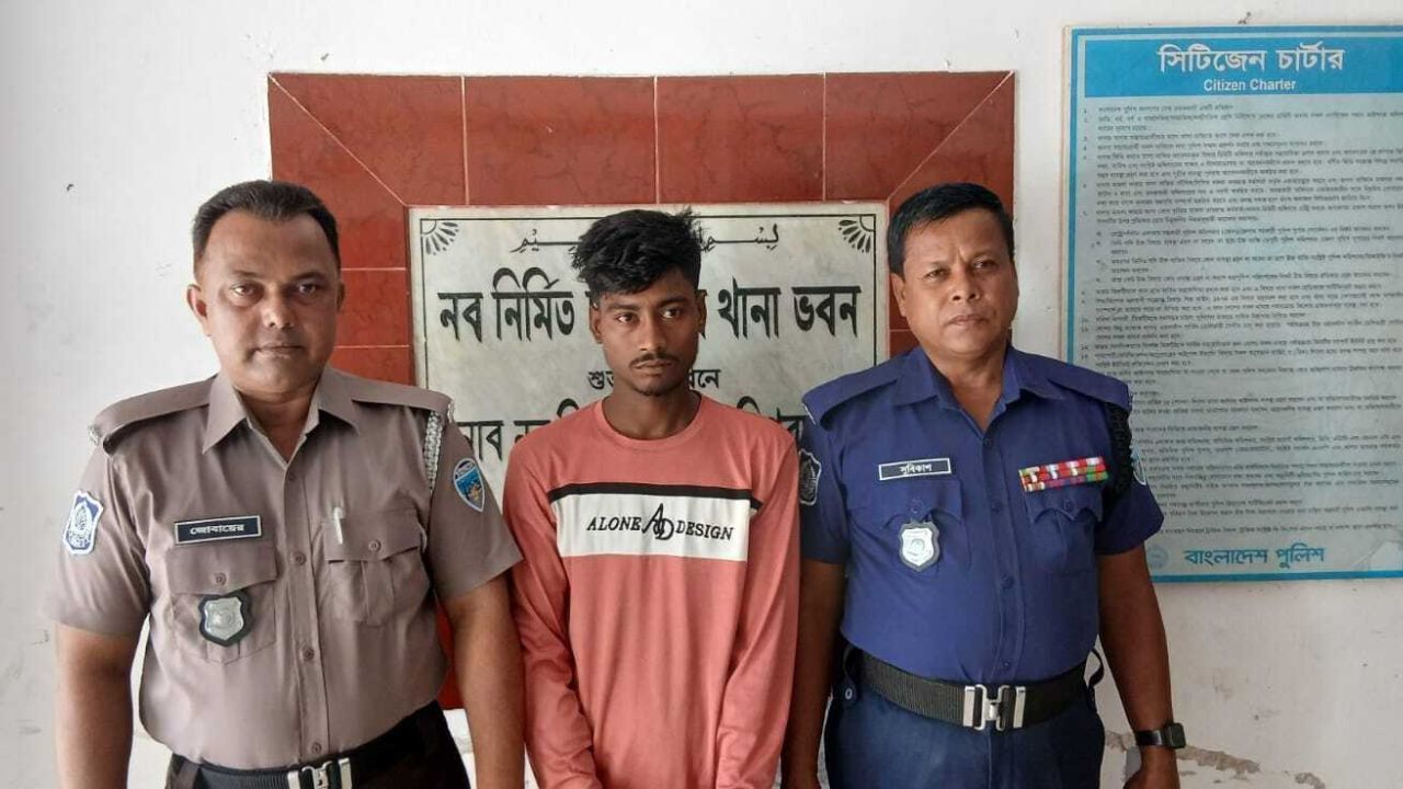 দীঘিনালায় মাদক সেবনের দায়ে যুবকের এক মাসের কারাদণ্ড