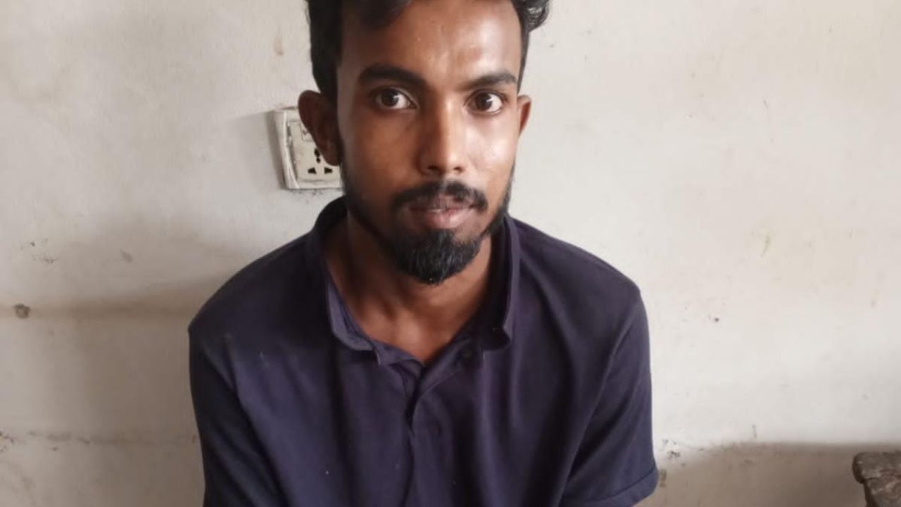মান্দায় প্রতিবন্ধী তরুণীকে ধর্ষণের মূলহোতা দীর্ঘদিন পলাতক শাহীন গ্রেপ্তার