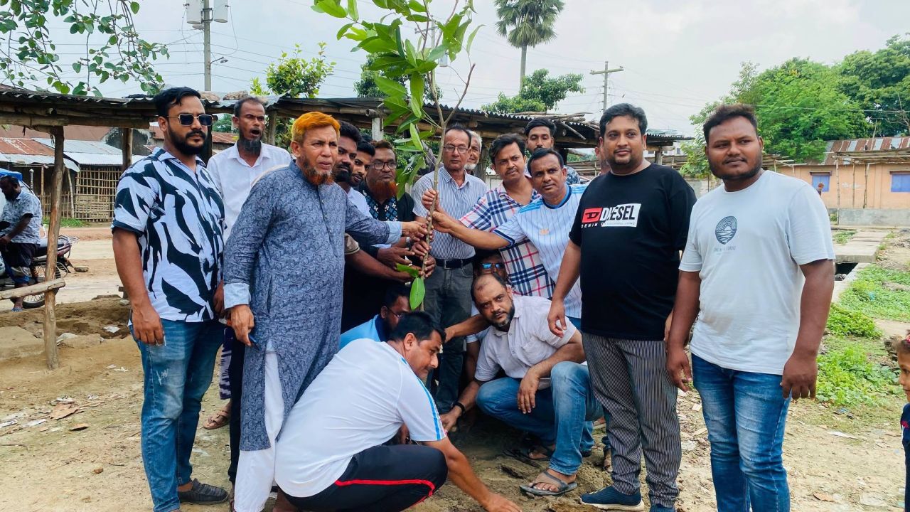 বিরামপুরে সেচ্ছাসেবক দলের ৪৬ তম প্রতিষ্ঠাবার্ষিকী পালিত