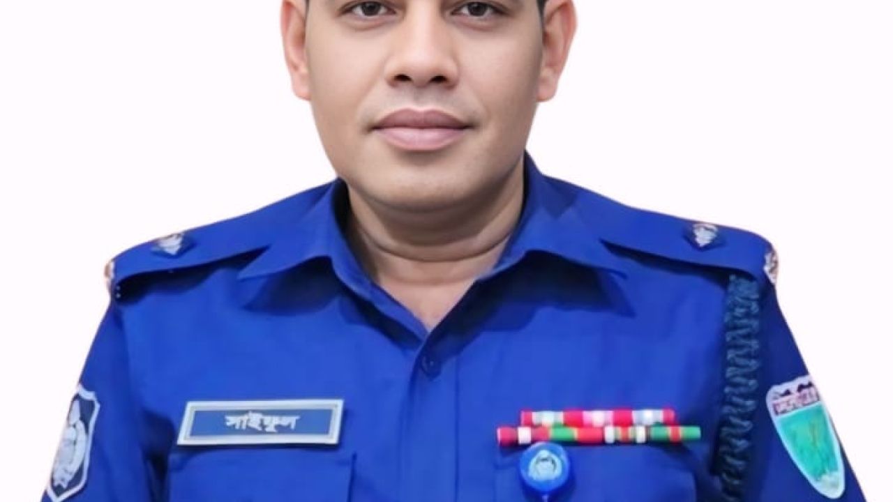 চুনারুঘাট থানায় সেবার নতুন দিগন্ত, ২৩ দিনেই জনমনে আস্থা ফেরালেন ওসি সাইফুল