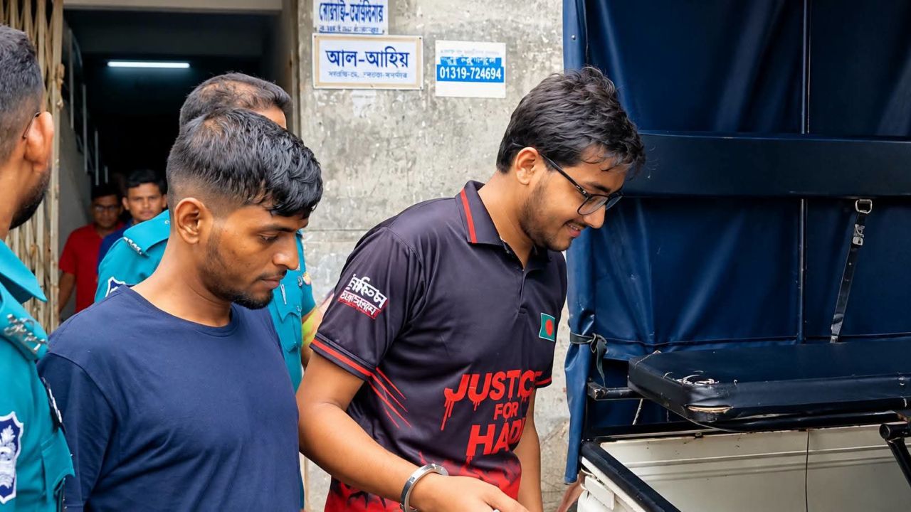 প্রধানমন্ত্রীকে কটুক্তি করা গাজীপুরের কলেজছাত্র সিফাত কারাগারে 